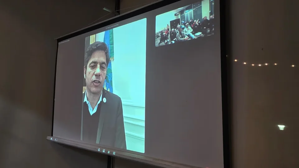 kicillof encabezó un encuentro por Zoom con dirigentes del PJ entrerriano.