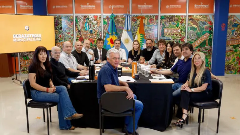El intendente Carlos Balor mantuvo una reunión de trabajo con el Gabinete municipal (1)