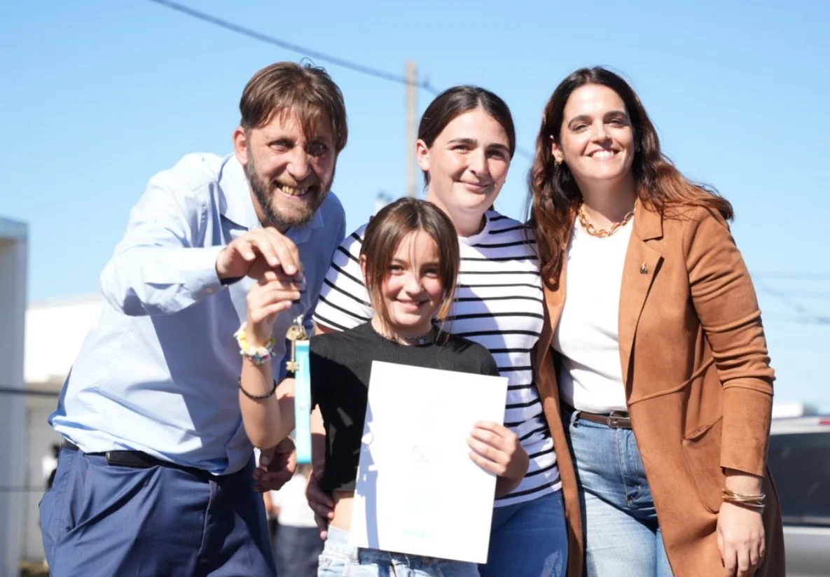 Entrega de viviendas.