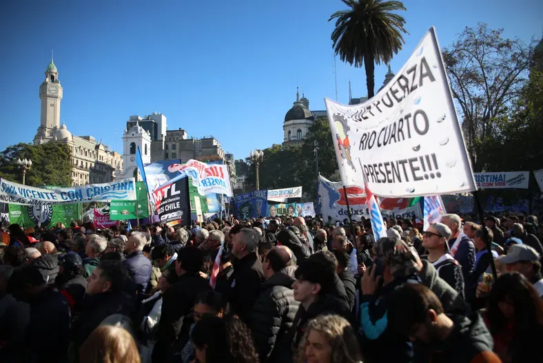 Plaza de Mayo 18 de Junio 2025