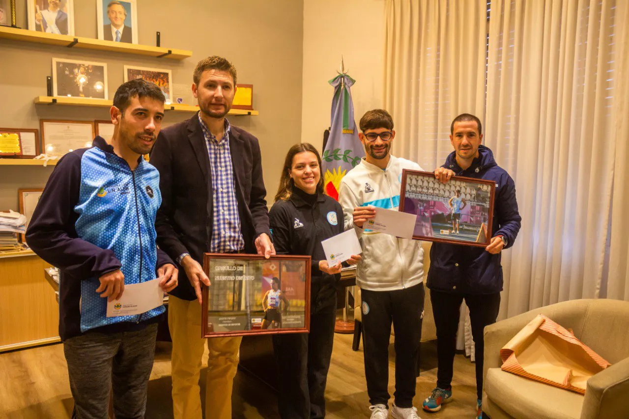 Ferraris recibió a los atletas de la Selección Argentina de Atletismo Adaptado