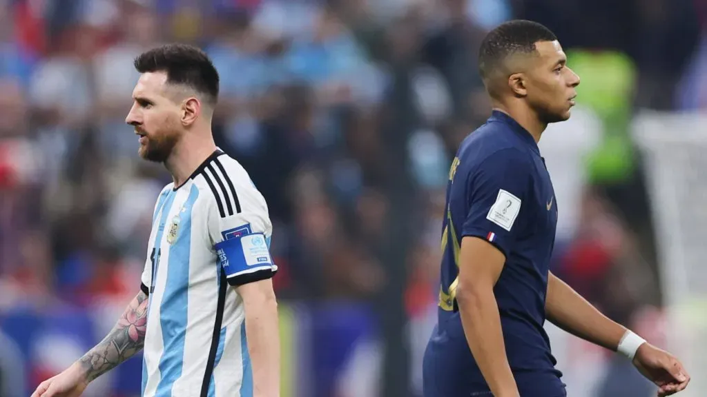 Messi junto a Mbappé