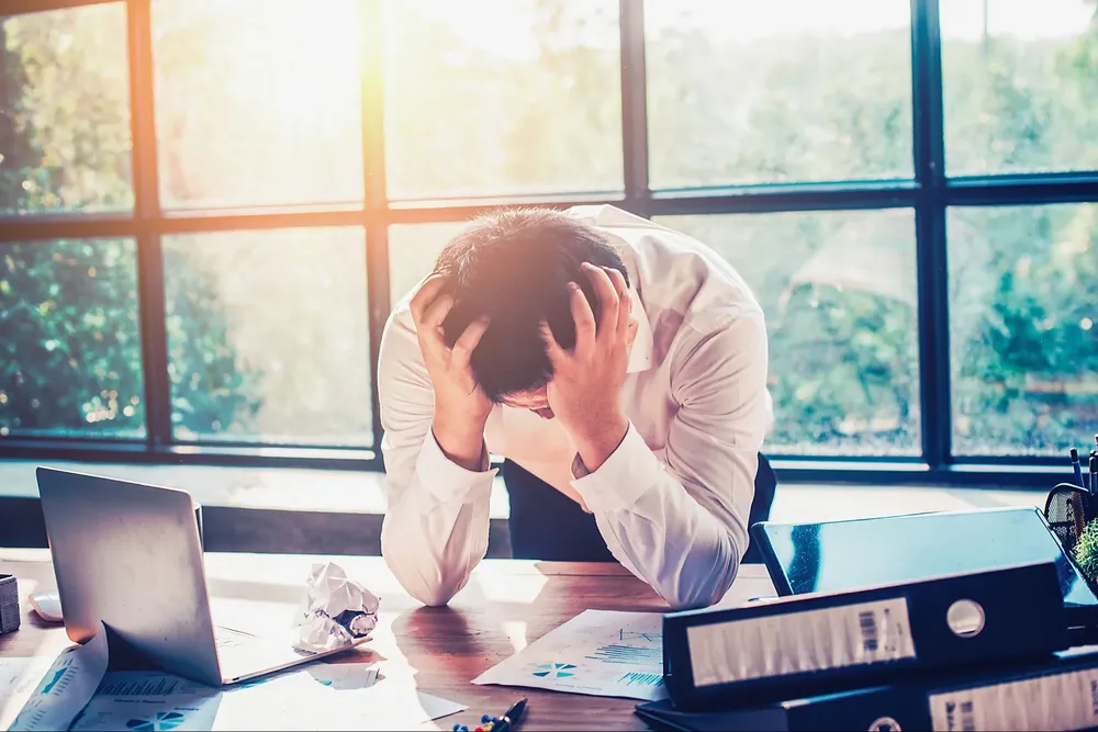 Informe de Bumeran revela un fuerte descenso en la satisfacción con el trabajo