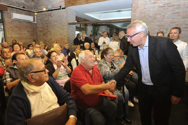 El intendente Julio Zamora presentó el programa Somos Adultos Mayores en Tigre